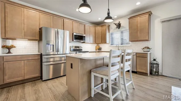 $582,000 | 329 Kevin Jon Court, Eureka, MO 63025