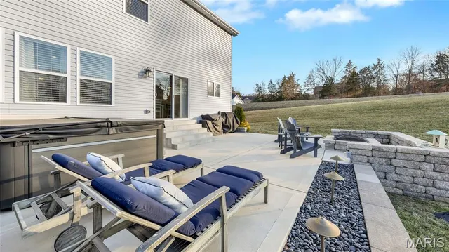 $599,900 | 329 Kevin Jon Court, Eureka, MO 63025