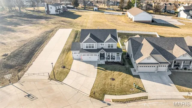 $599,900 | 329 Kevin Jon Court, Eureka, MO 63025