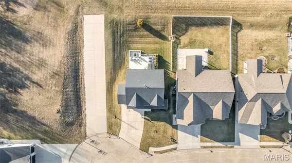 $582,000 | 329 Kevin Jon Court, Eureka, MO 63025