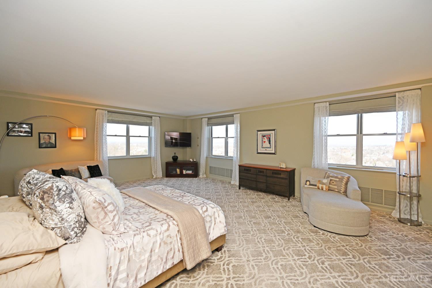 2444 Madison Road, Unit 1106 Cincinnati, OH 45208 - Photo 45 of 75 Gallery Image 45