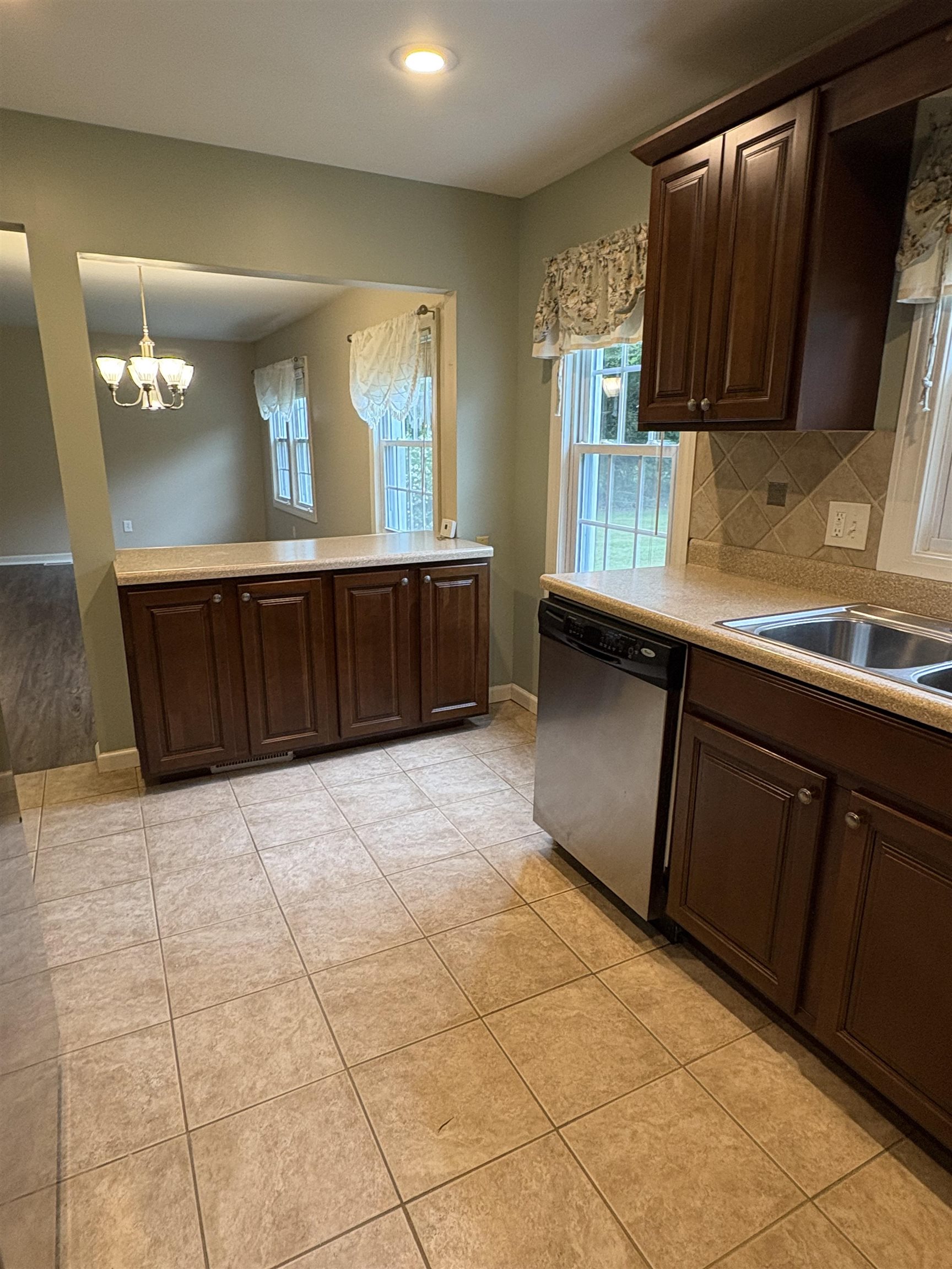 1345 Flushing Road Flushing, MI 48433 - Photo 11 of 28