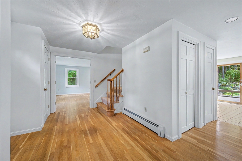 29 Pond Street Hopkinton, MA 01748 - Photo 14 of 42