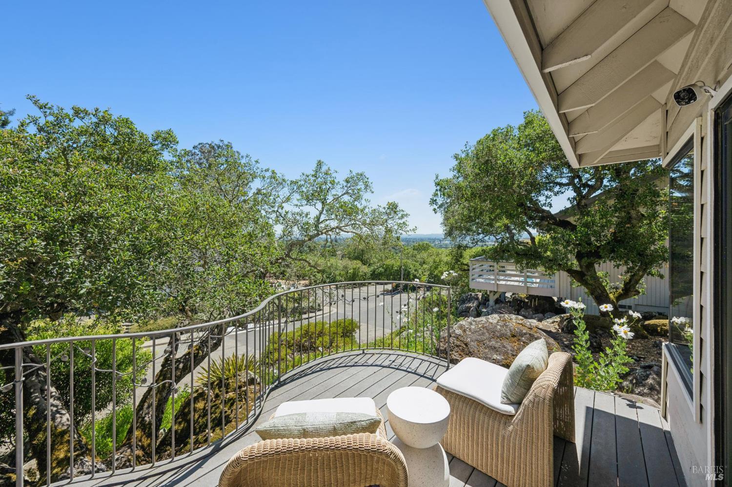 3335 Scrub Oak Drive Santa Rosa, CA 95404 - Photo 8 of 79