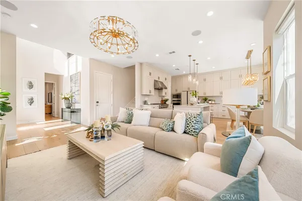 $2,090,000 | 250 Newton, Lake Forest, CA 92630