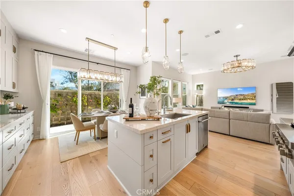 $2,090,000 | 250 Newton, Lake Forest, CA 92630