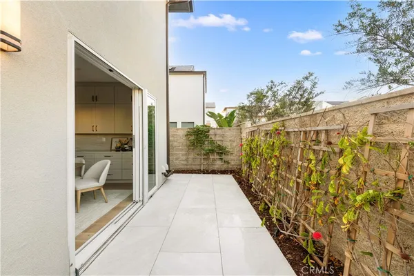 $2,090,000 | 250 Newton, Lake Forest, CA 92630