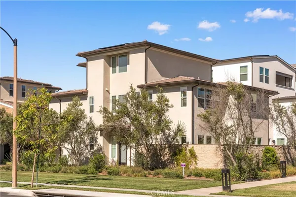 $2,090,000 | 250 Newton, Lake Forest, CA 92630