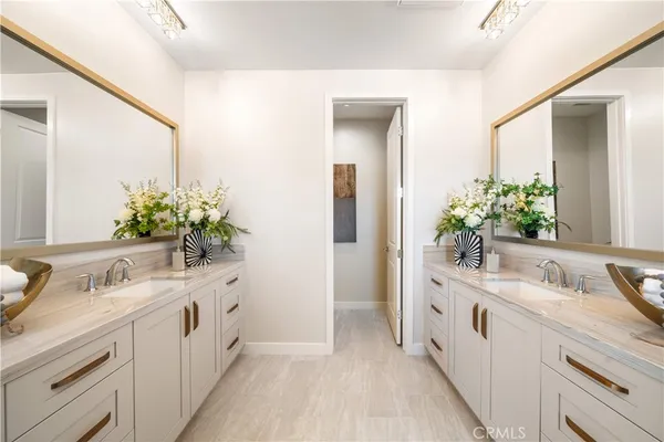 $2,090,000 | 250 Newton, Lake Forest, CA 92630