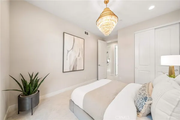 $2,090,000 | 250 Newton, Lake Forest, CA 92630