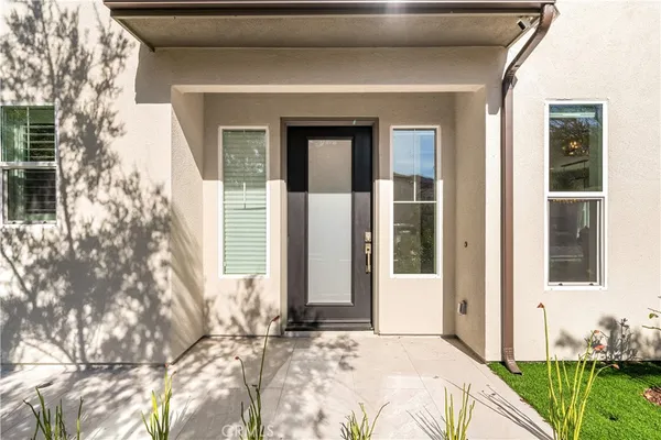 $2,090,000 | 250 Newton, Lake Forest, CA 92630