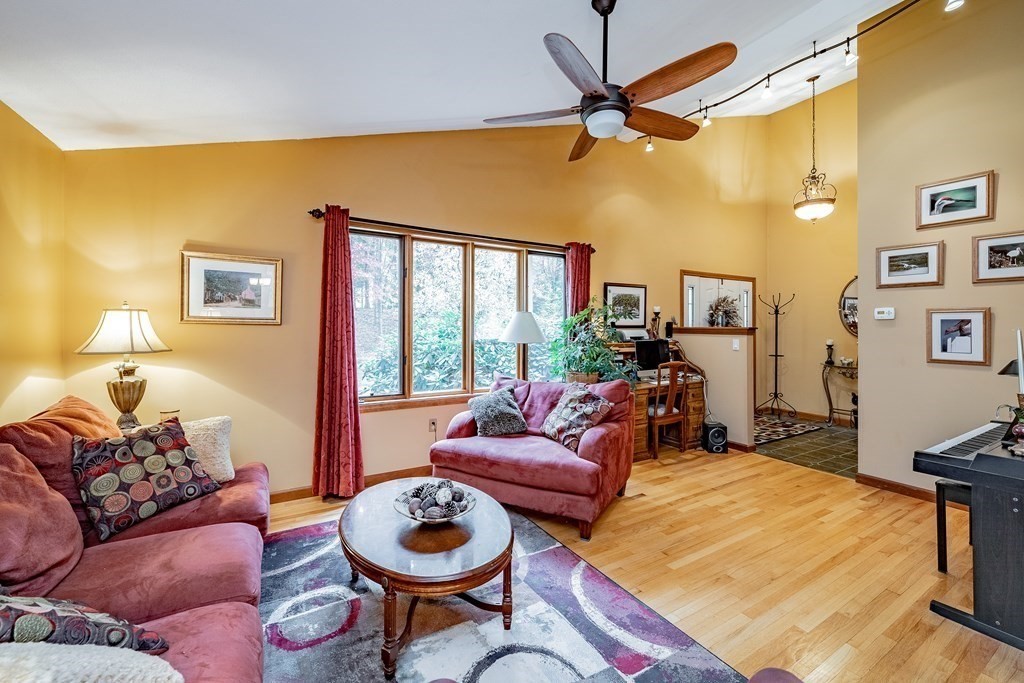 85 Wyben Road Westfield, MA 01085 - Photo 5 of 41 Gallery Image 5