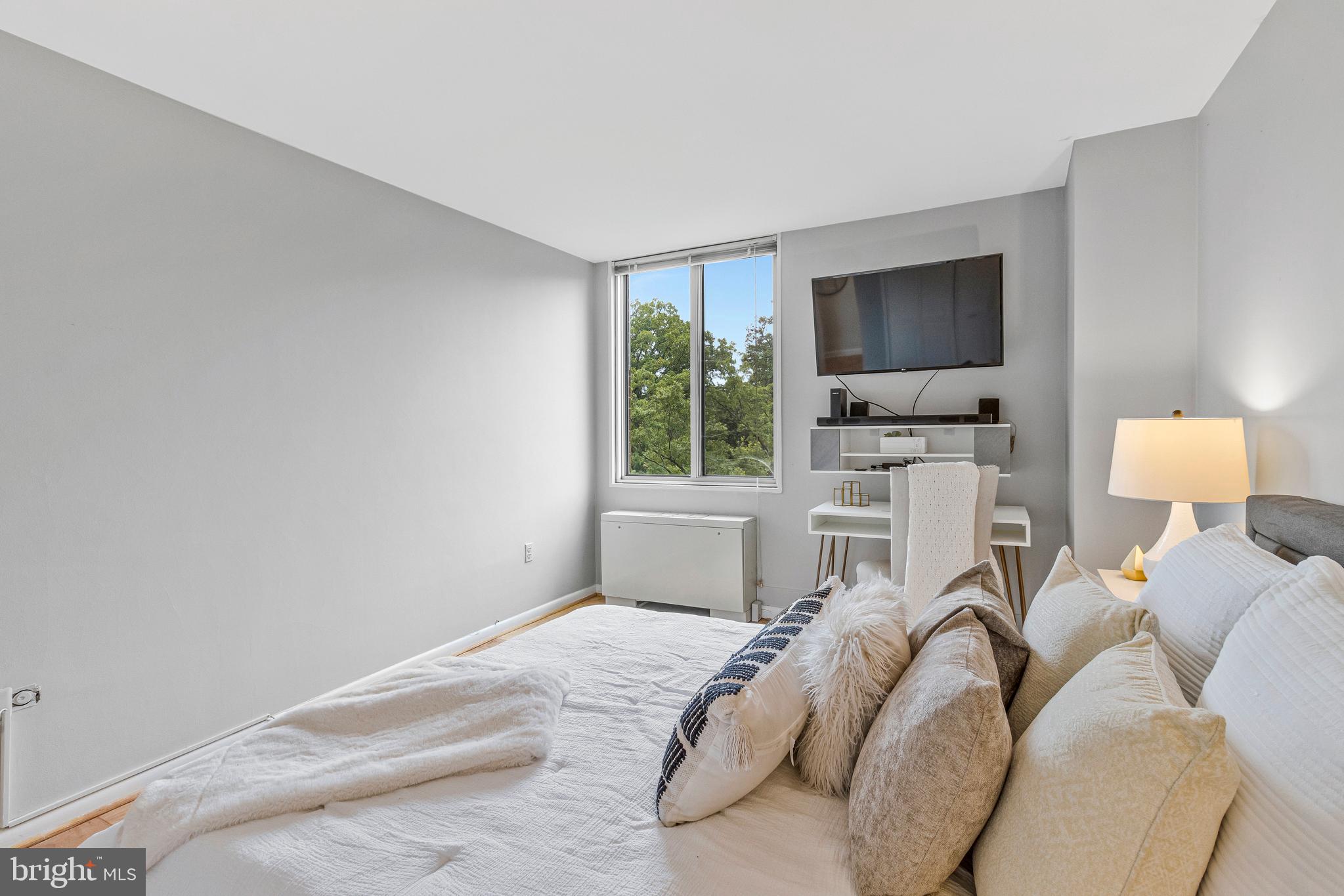 2939 Van Ness Street Northwest, Unit 706 Washington, DC 20008 - Photo 24 of 35