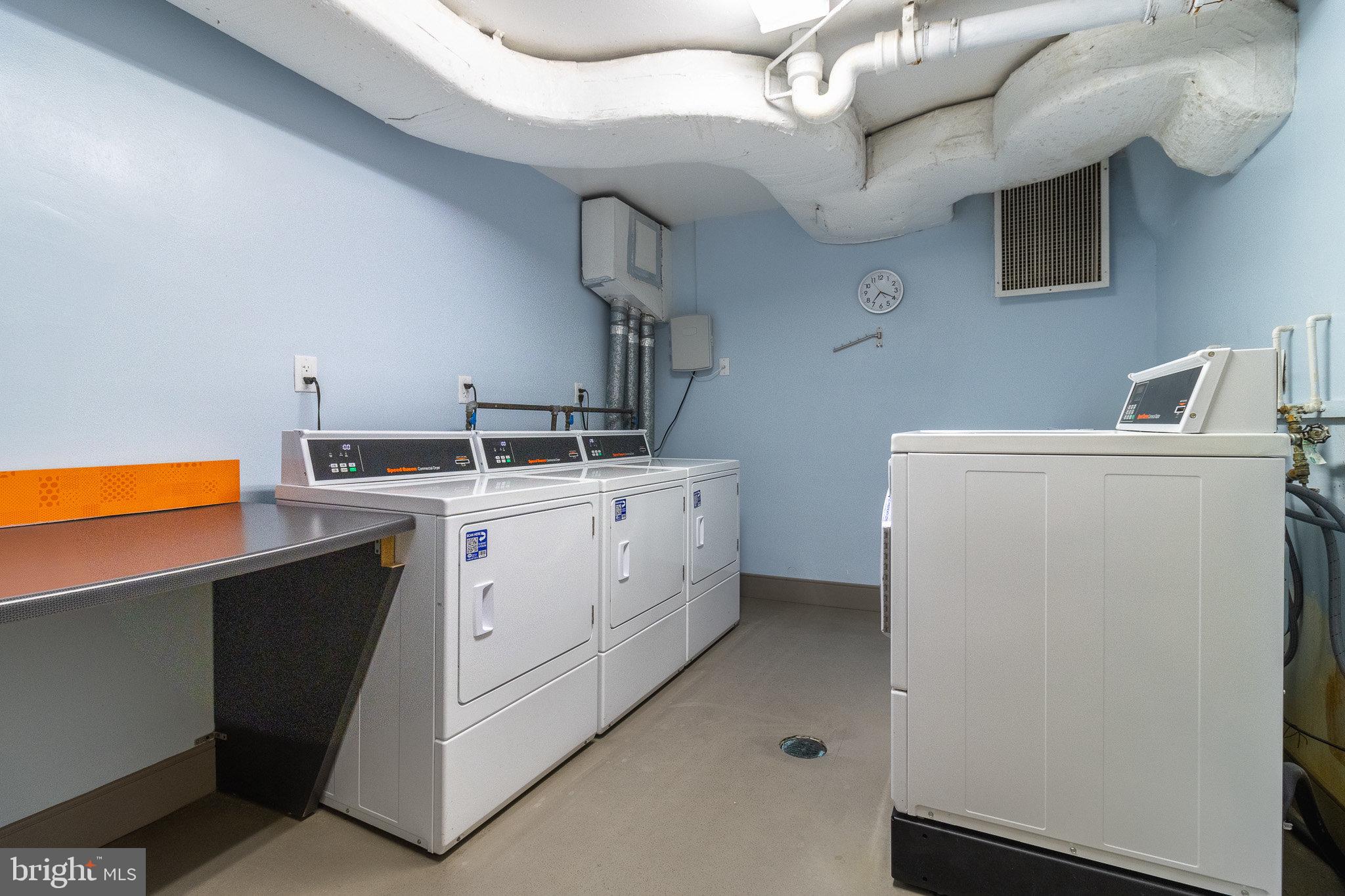 2939 Van Ness Street Northwest, Unit 706 Washington, DC 20008 - Photo 30 of 35