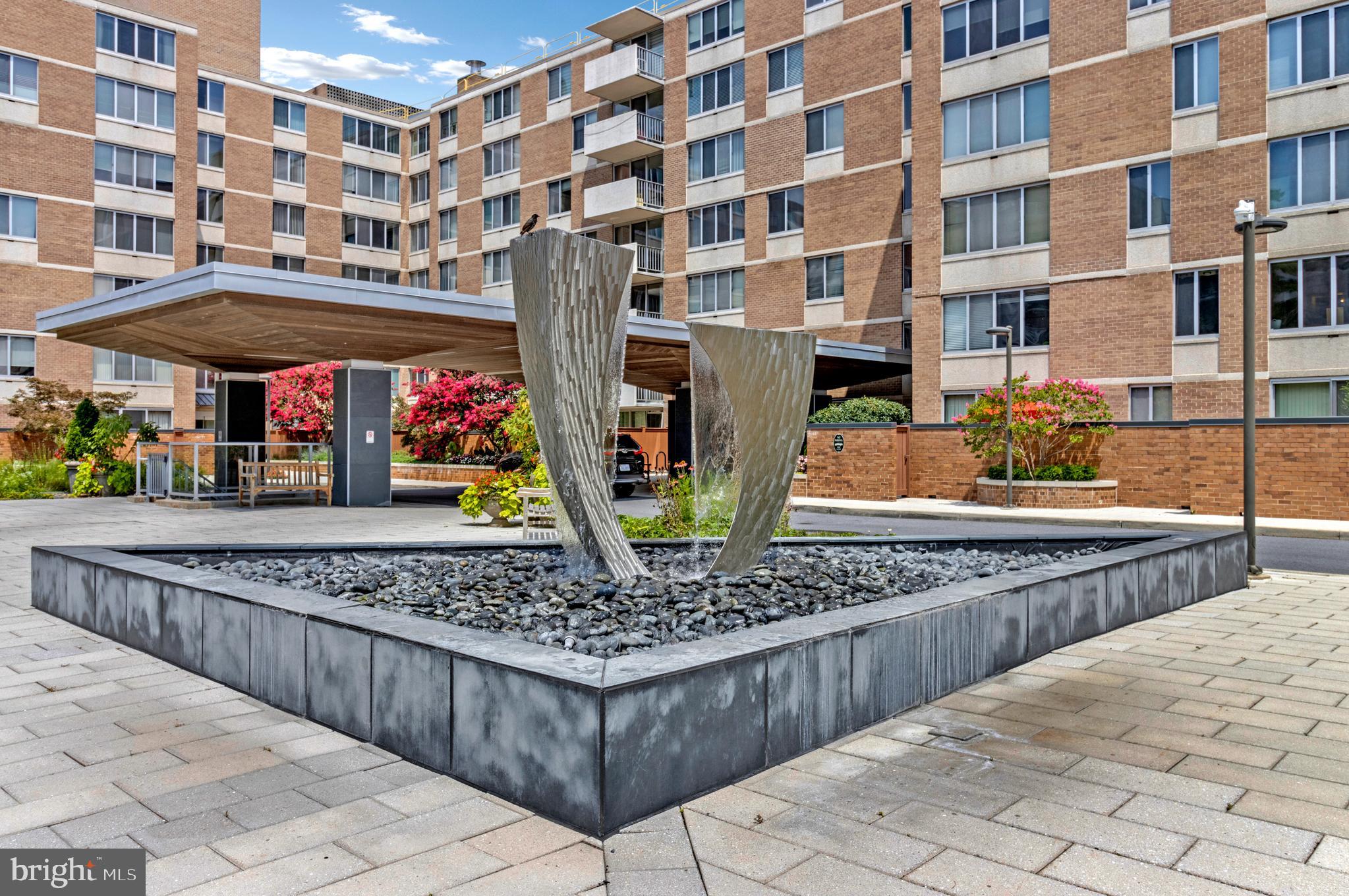 2939 Van Ness Street Northwest, Unit 706 Washington, DC 20008 - Photo 3 of 35