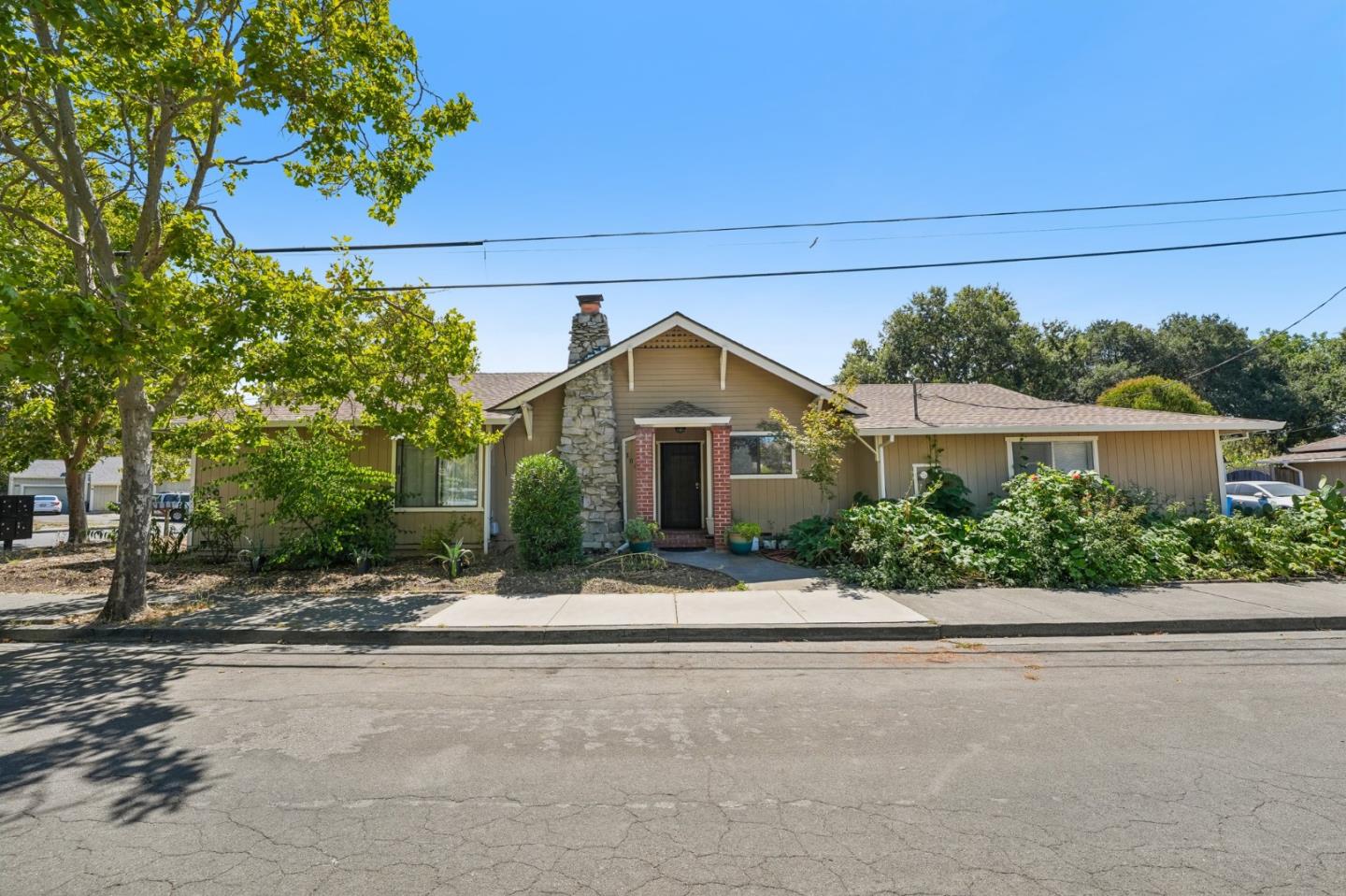 1001 Temple Avenue Santa Rosa, CA 95404 - Photo 6 of 65 Gallery Image 6