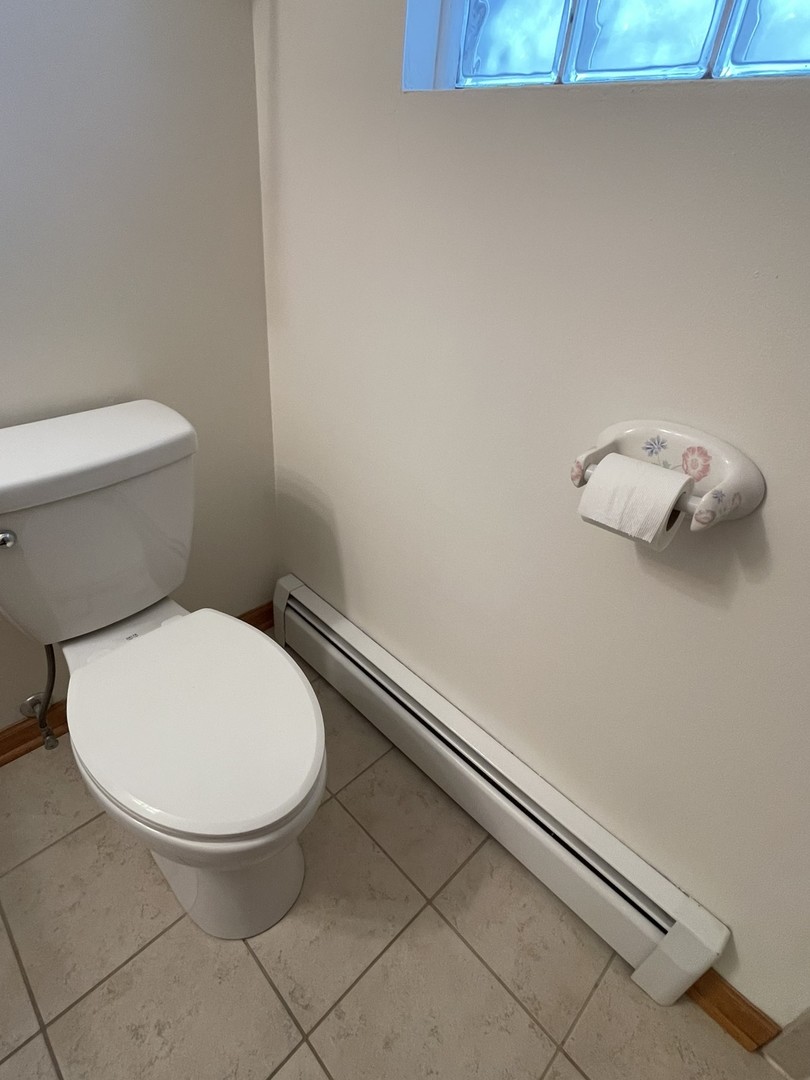 8233 South 76th Avenue Bridgeview, IL 60455 - Photo 20 of 64