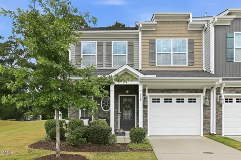 $374,900 | 529 Barneswyck Drive, Fuquay-Varina, NC 27526