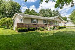 718 Forsythia Street Southeast De Motte, IN 46310 - Photo 2 of 39 256x171