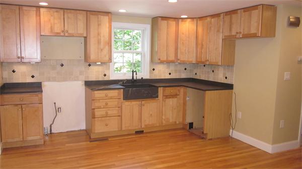 24 Carlida Road Groveland, MA 01834 - Photo 3 of 14 Gallery Image 3