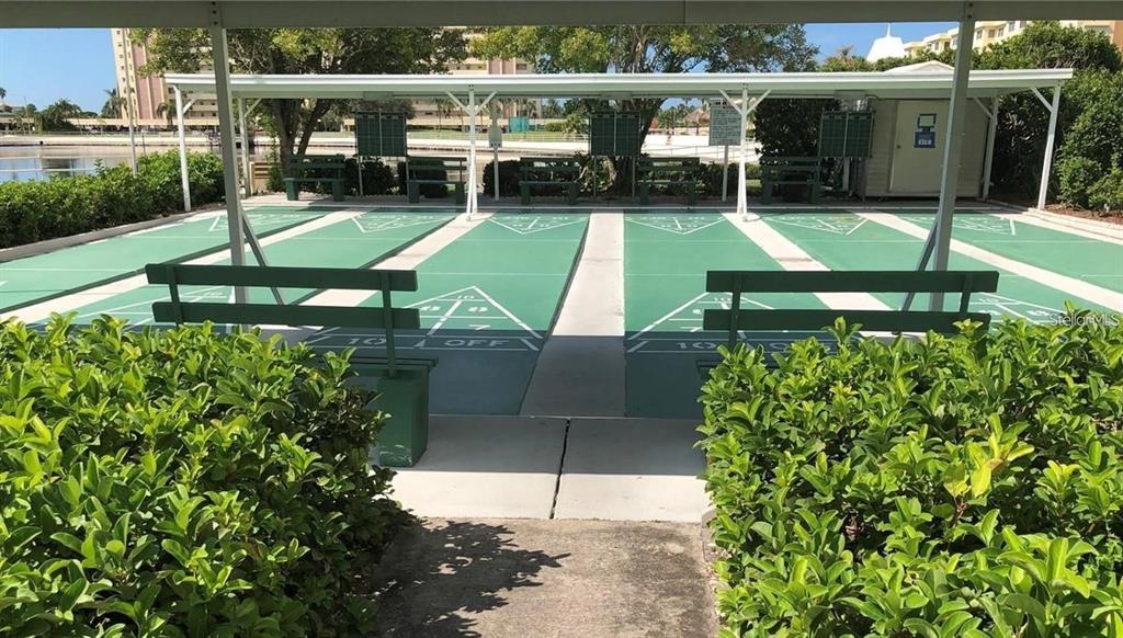 4550 Cove Circle, Unit 106 St. Petersburg, FL 33708 - Photo 32 of 38