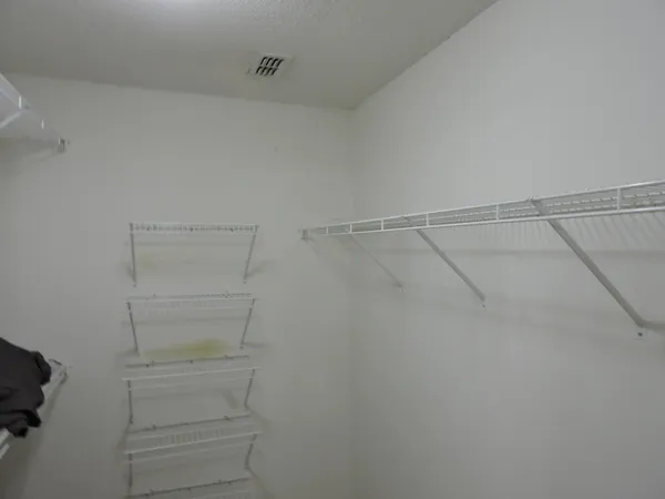 $1,800 | 178 Cabana Way, Crestview, FL 32536