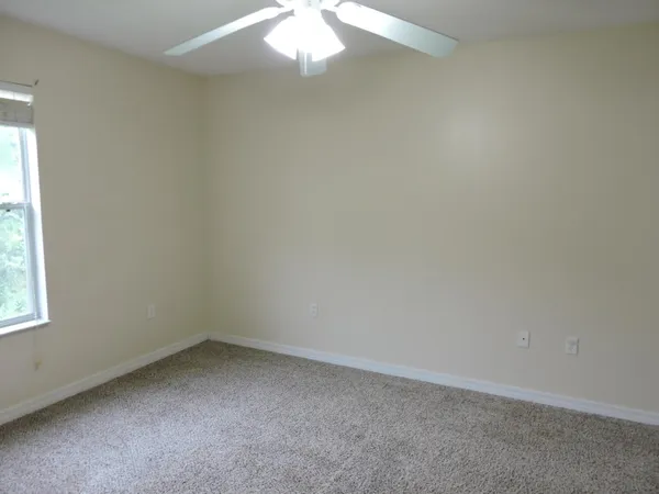 $1,800 | 178 Cabana Way, Crestview, FL 32536