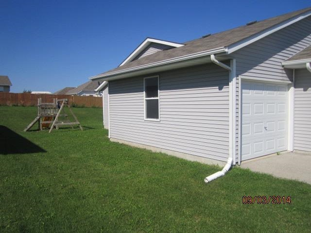 717 Merrion Road Roscoe, IL 61073 - Photo 3 of 14 Gallery Image 3
