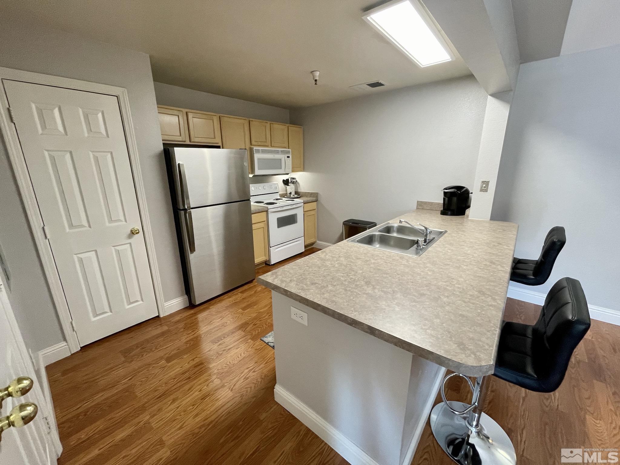 200 Talus Way, Unit 231 Reno, NV 89503 - Photo 13 of 19 Photo 13
