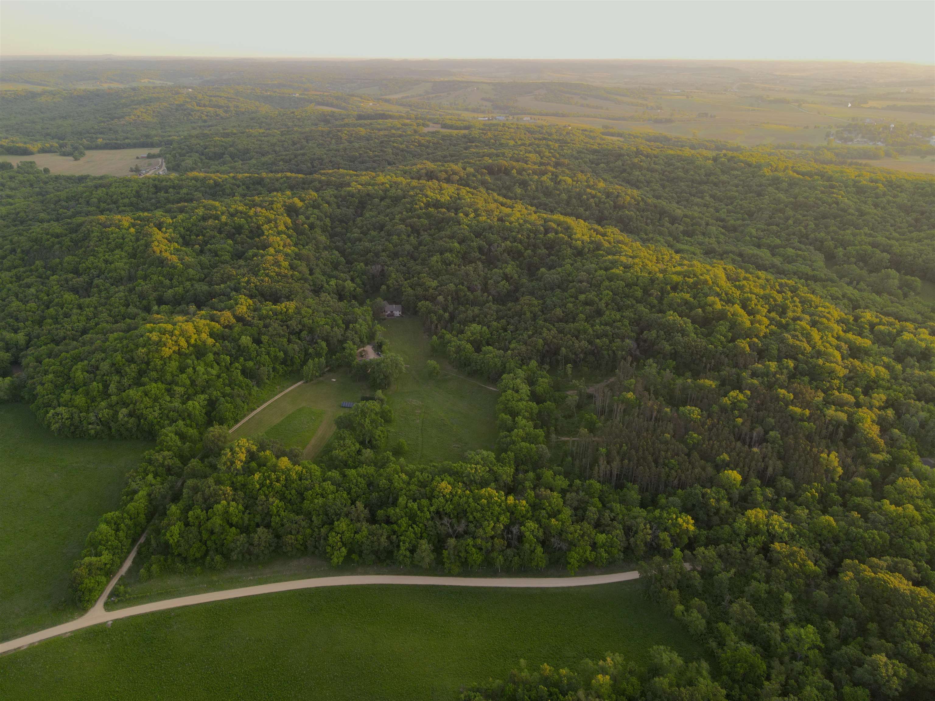 9496 South Hanover Hill Road Hanover, IL 61041 - Photo 15 of 97