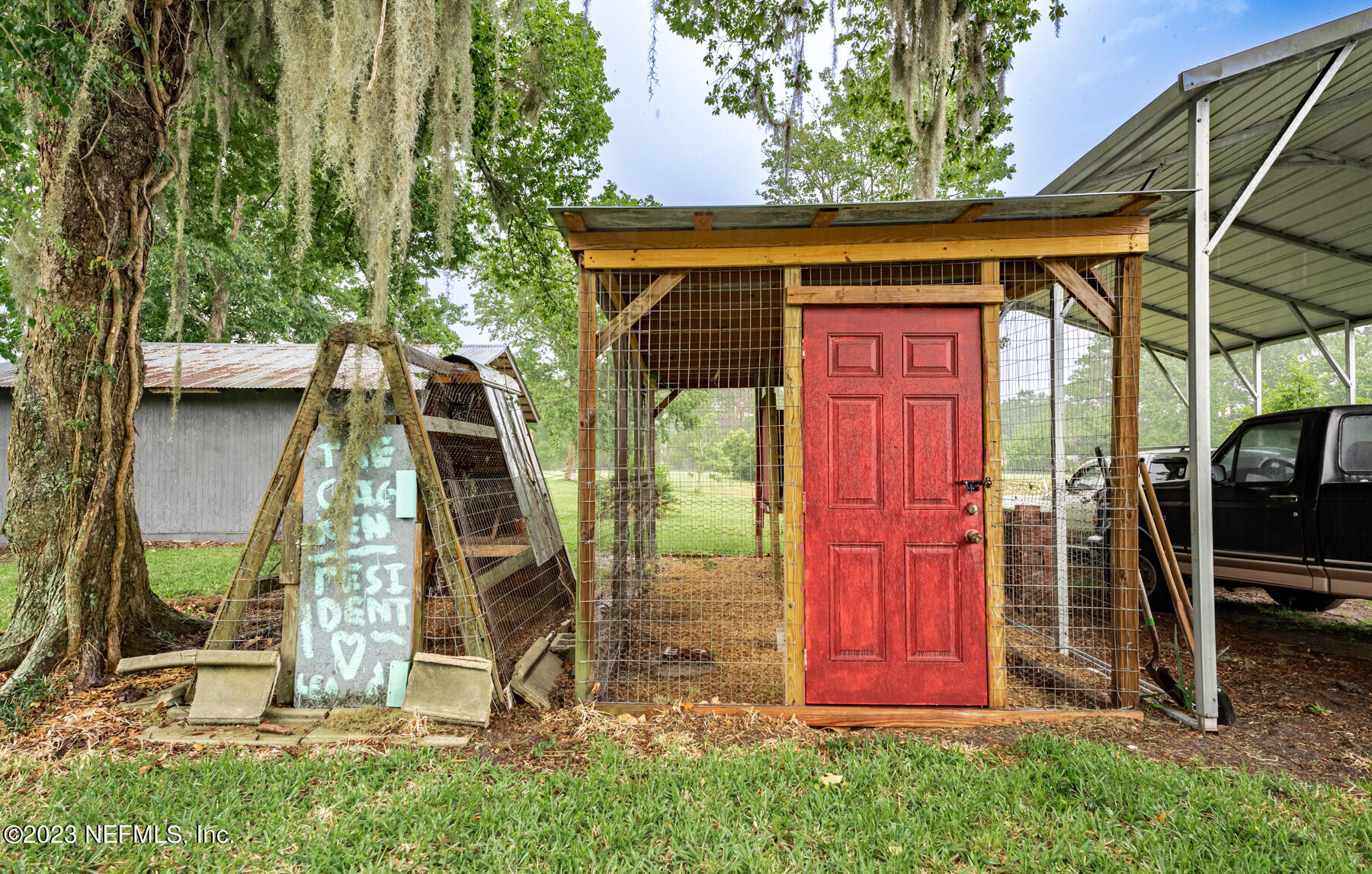 14322 Grover Road Jacksonville, FL 32226 - Photo 5 of 41 05 hen house and chicken tractor