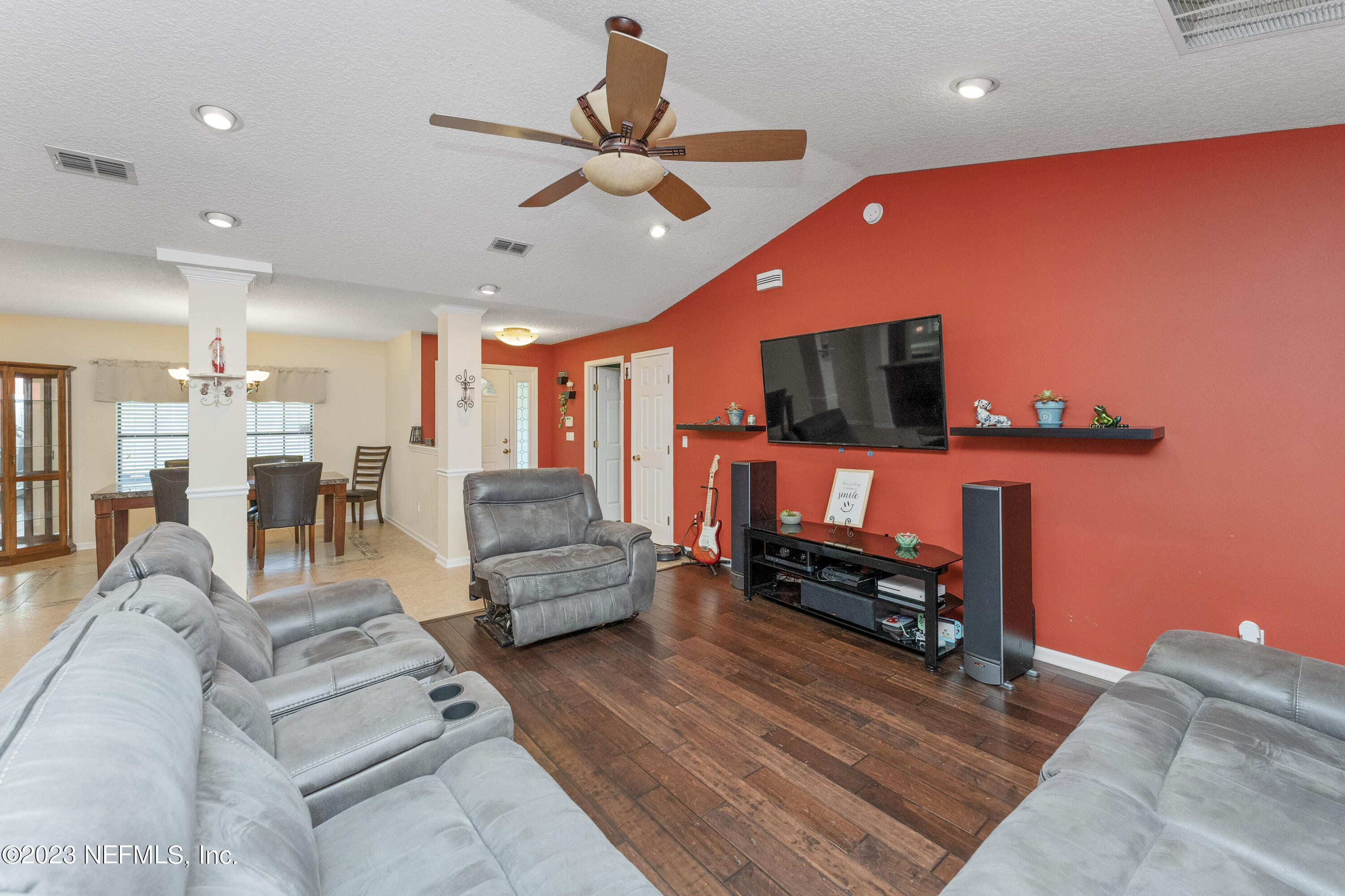 14322 Grover Road Jacksonville, FL 32226 - Photo 10 of 41 10 family room to cafe
