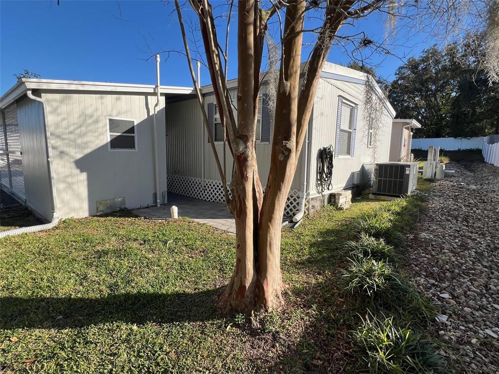 29250 US Highway 19 North, Unit 446 Clearwater, FL 33761 - Photo 5 of 30 a view of a house with a yard