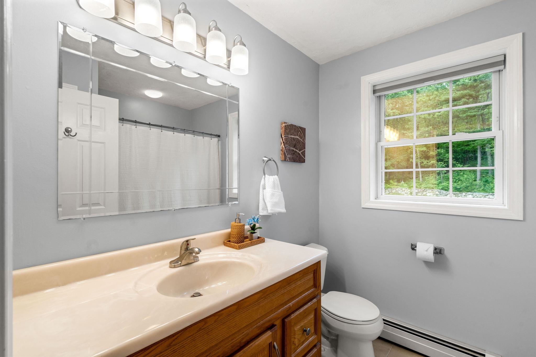 36 Goodhue Road Derry, NH 03038 - Photo 30 of 53