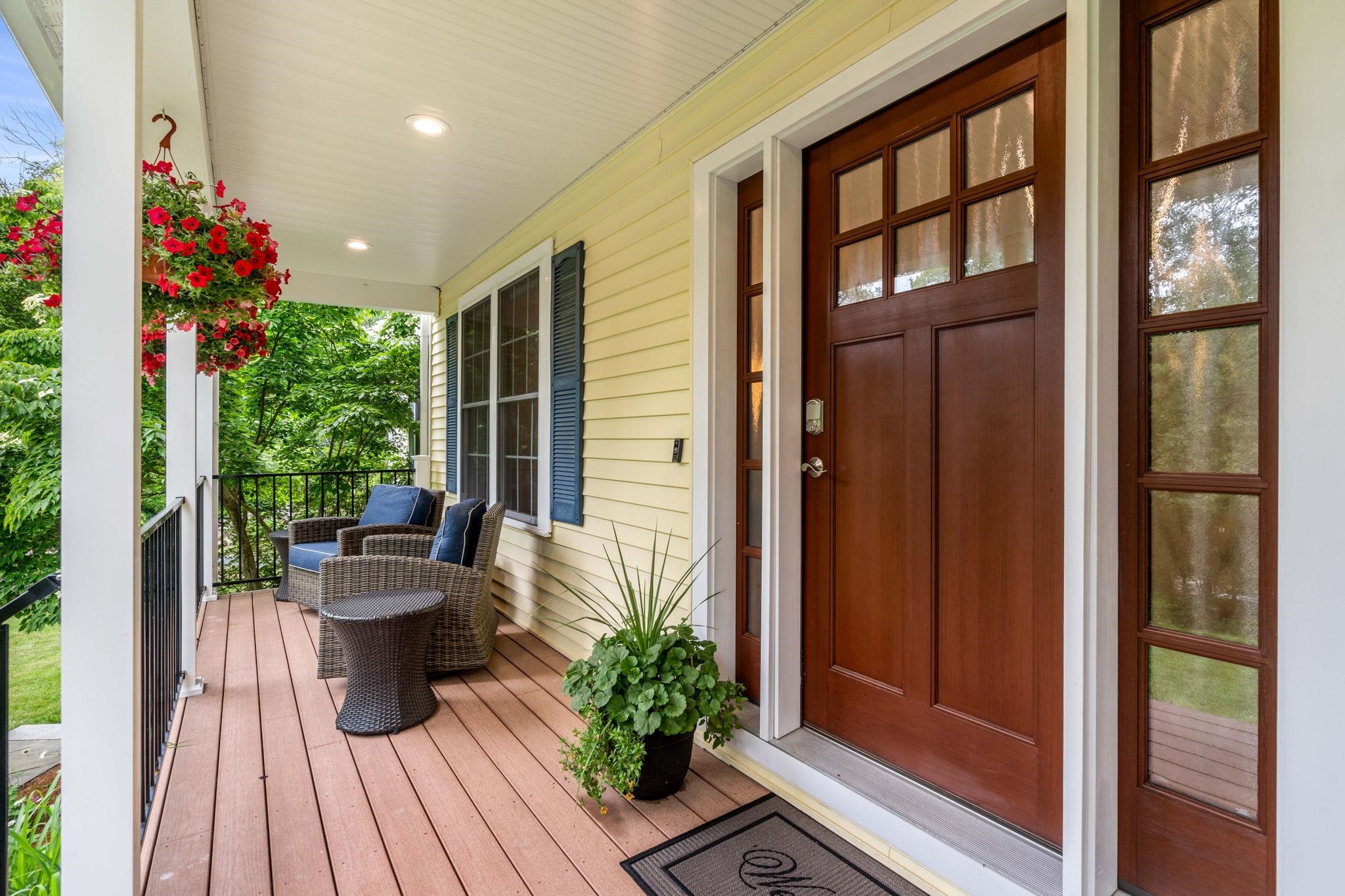 36 Goodhue Road Derry, NH 03038 - Photo 5 of 53