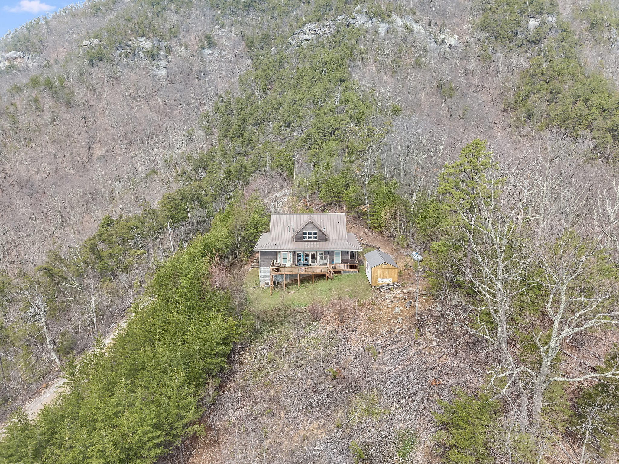 901 Eagles Bluff Way Cosby, TN 37722 - Photo 29 of 35 Gallery Image 29