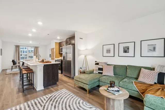 $2,495 | 6540 Linden Trail, Unit C, Wonder Lake, IL 60097