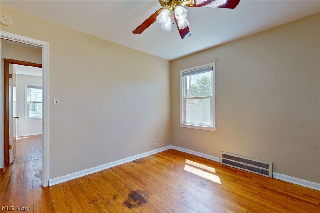 1410 East Miner Road Mayfield Heights, OH 44124 - Photo 10 of 30