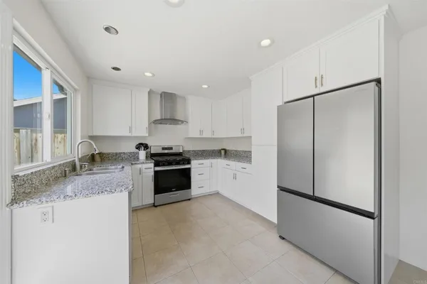 $779,000 | 1835 Debra Lane, Vista, CA 92084