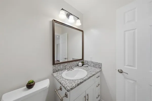 $779,000 | 1835 Debra Lane, Vista, CA 92084