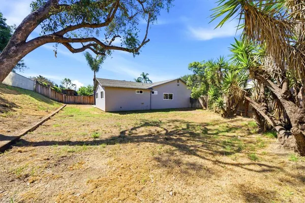 $779,000 | 1835 Debra Lane, Vista, CA 92084