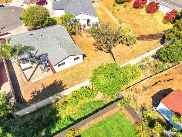 $779,000 | 1835 Debra Lane, Vista, CA 92084