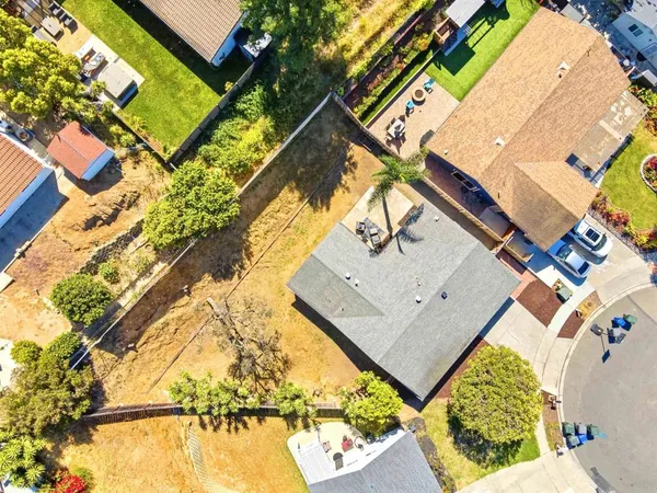 $779,000 | 1835 Debra Lane, Vista, CA 92084