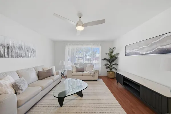 $779,000 | 1835 Debra Lane, Vista, CA 92084