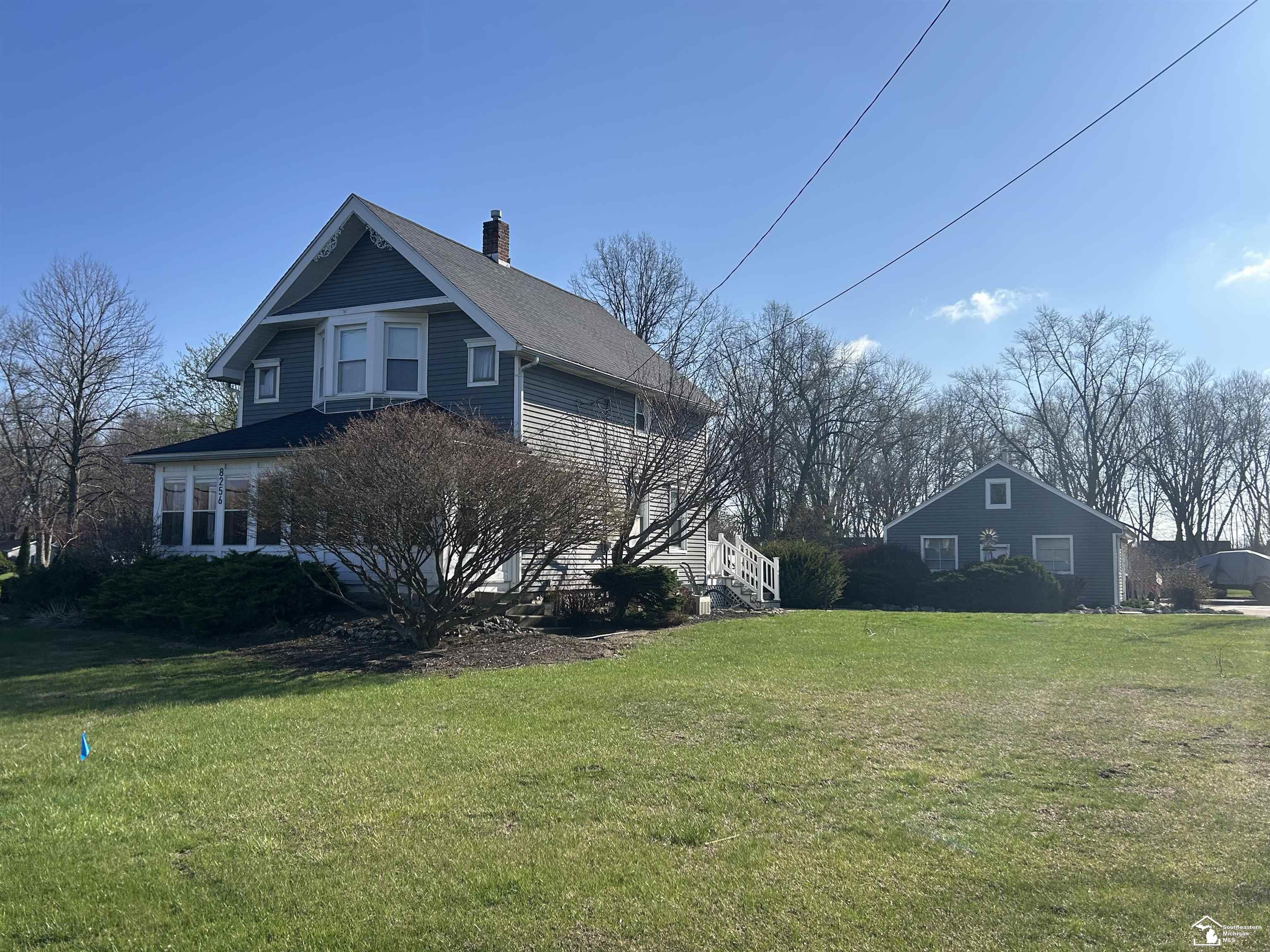 8256 Jackman Road Temperance, MI 48182 - Photo 2 of 23
