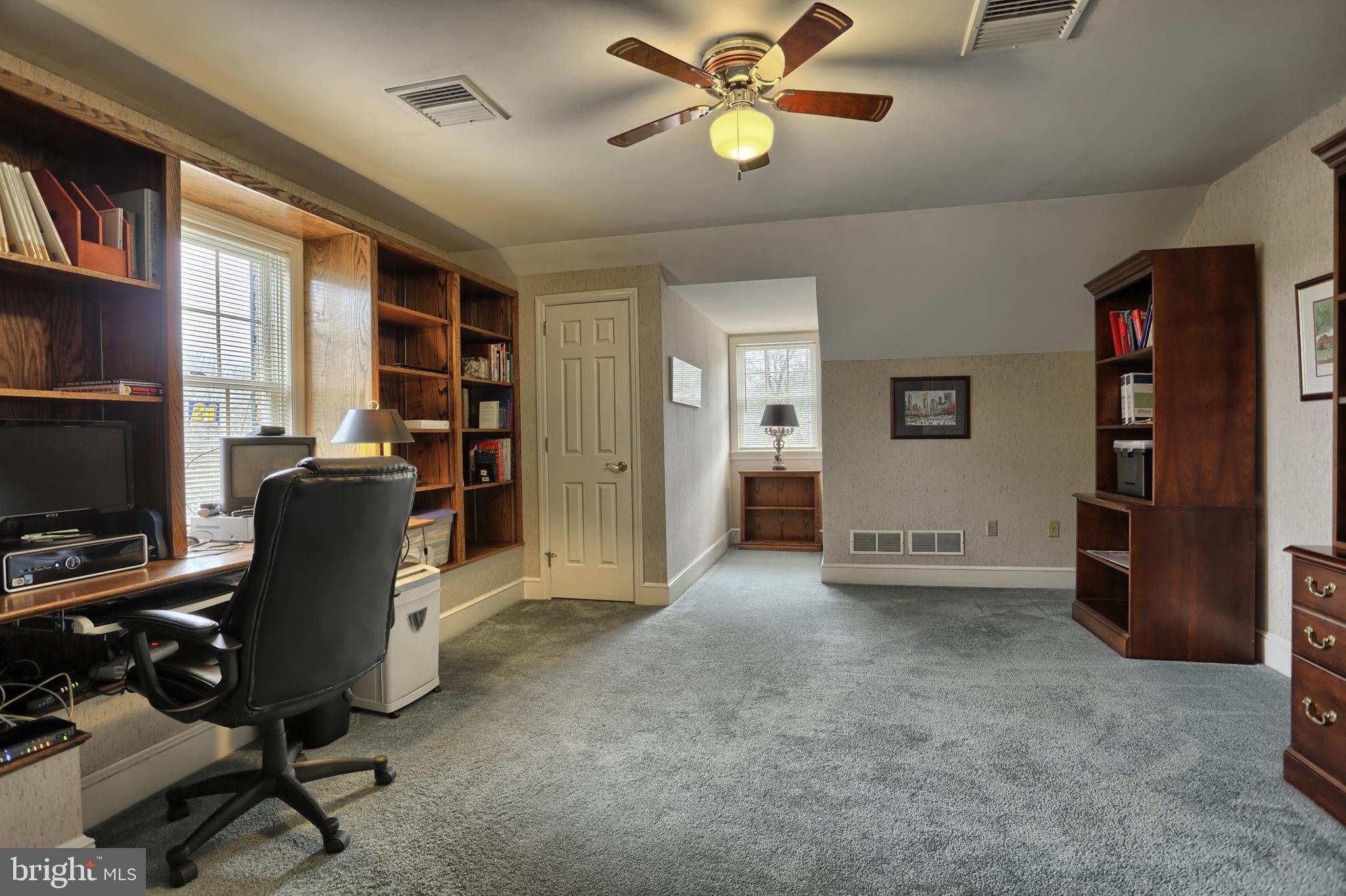 1631 Meadowlark Road Wyomissing, PA 19610 - Photo 22 of 33 Gallery Image 22