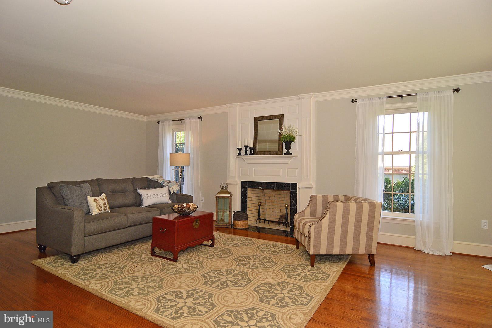1631 Meadowlark Road Wyomissing, PA 19610 - Photo 4 of 33 Gallery Image 4