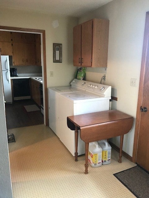 171 East 2nd Street Riverside, IA 52327 - Photo 11 of 22 Gallery Image 11