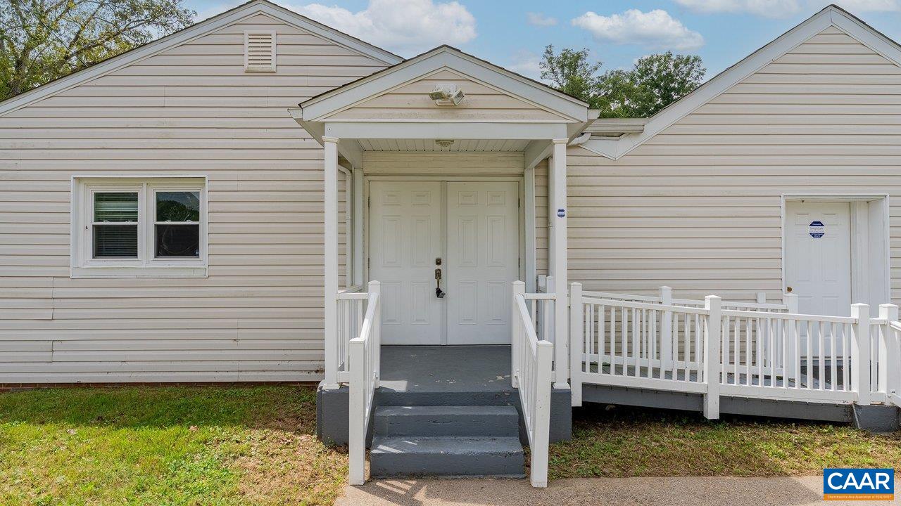 1532 2nd Street Waynesboro, VA 22980 - Photo 5 of 43 Gallery Image 5