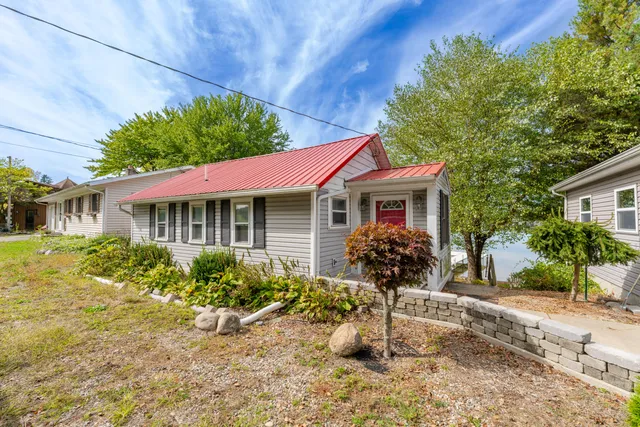 $325,000 | 106 Lyon Lake Road, Marshall, MI 49068